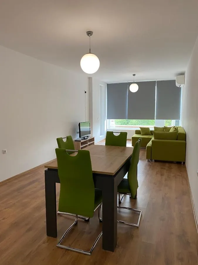The Ideal Apartment Burgas